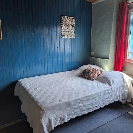 Holiday home La Maison Des Couleurs Sauve